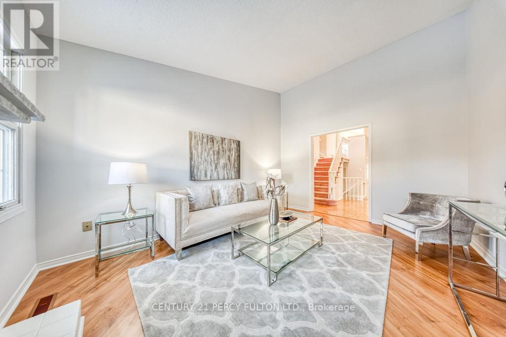 948 Glenanna Road, Pickering, ON - Indoor