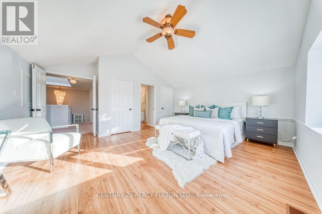 948 Glenanna Road, Pickering, ON - Indoor Photo Showing Bedroom