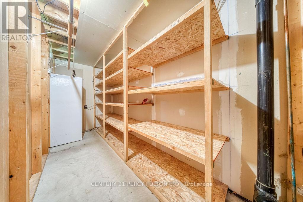 948 Glenanna Road, Pickering, ON - Indoor