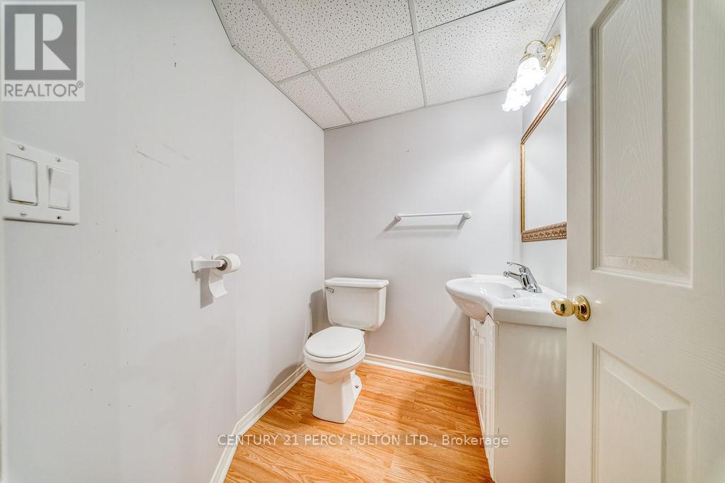 948 Glenanna Road, Pickering, ON - Indoor Photo Showing Bathroom