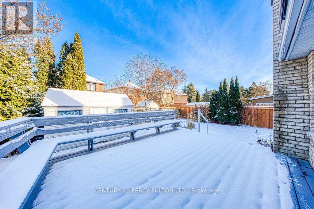 948 Glenanna Road, Pickering, ON - Outdoor