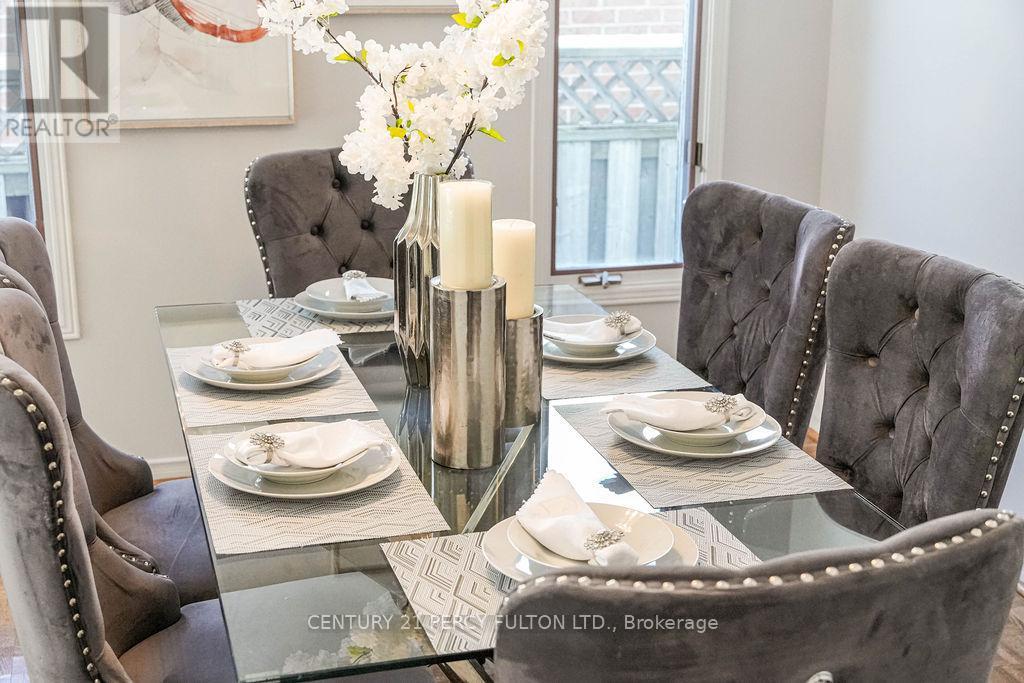948 Glenanna Road, Pickering, ON - Indoor Photo Showing Dining Room