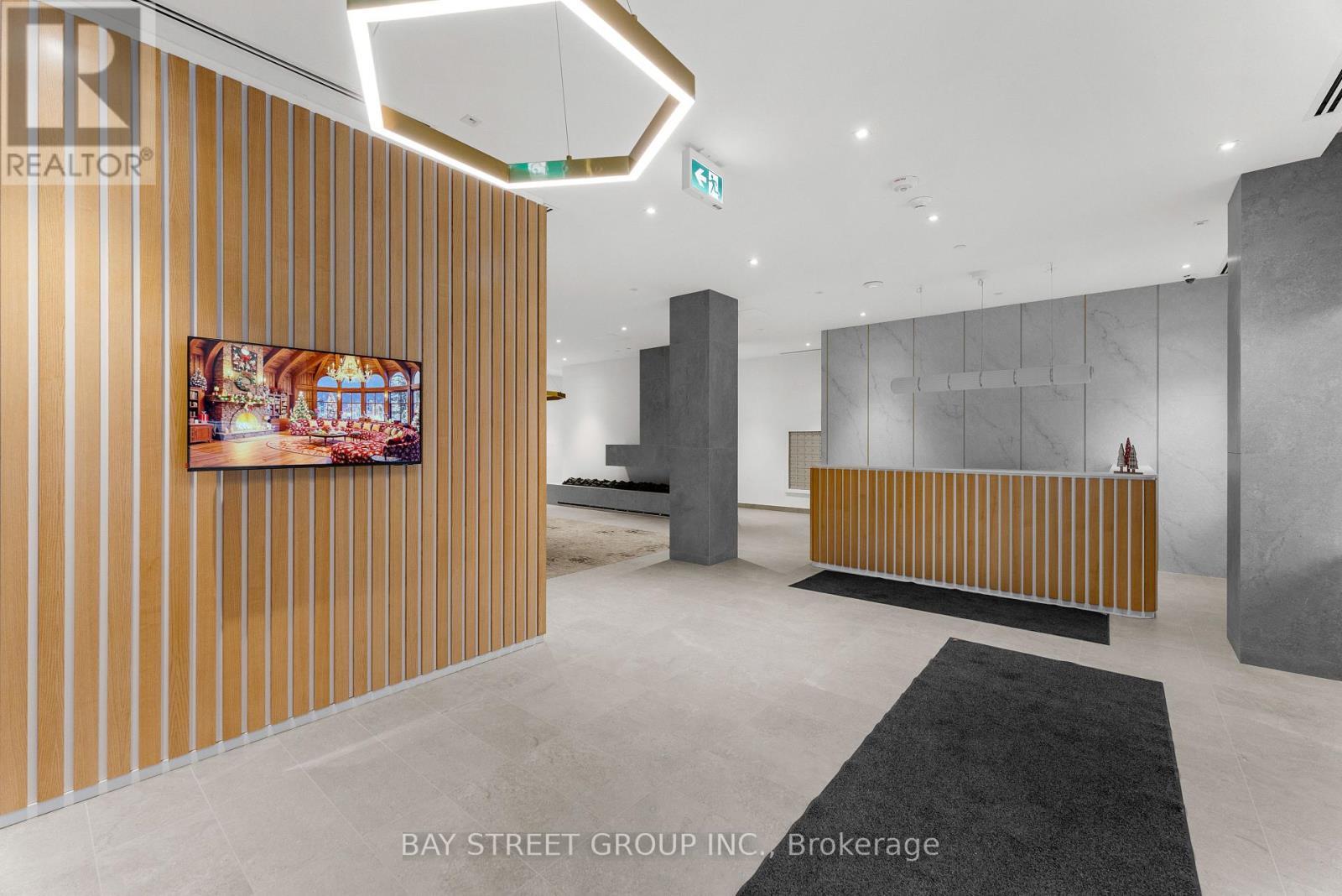 901 - 7439 Kingston Road, Toronto, ON - Indoor Photo Showing Other Room