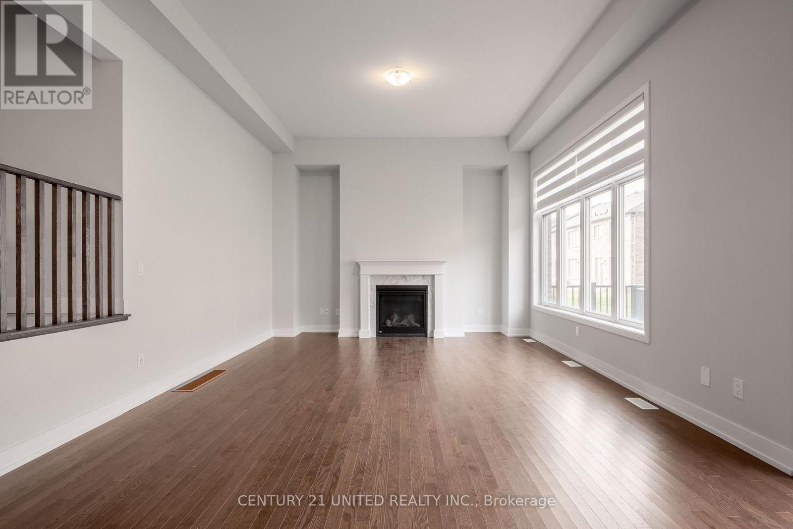 1040 Unit A Suddard Avenue, Oshawa (Kedron), ON - Indoor With Fireplace