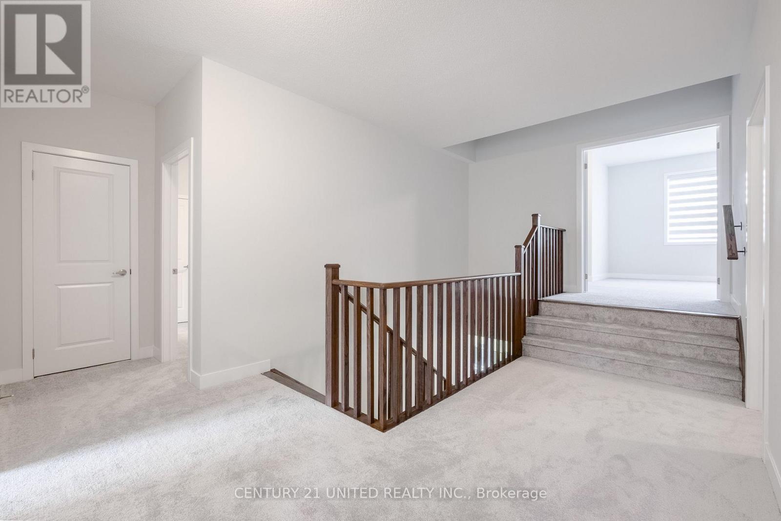 1040 Unit A Suddard Avenue, Oshawa (Kedron), ON - Indoor Photo Showing Other Room