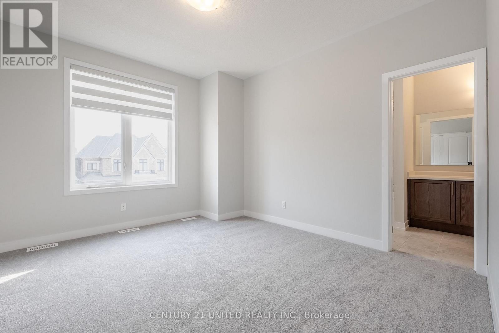 1040 Unit A Suddard Avenue, Oshawa (Kedron), ON - Indoor Photo Showing Other Room