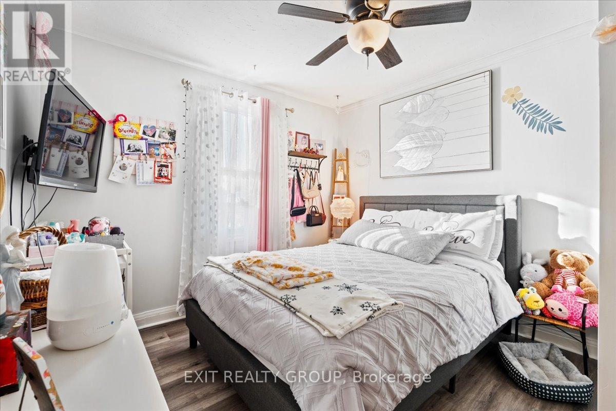 21 North Hastings Avenue, Marmora And Lake (Marmora Ward), ON - Indoor Photo Showing Bedroom