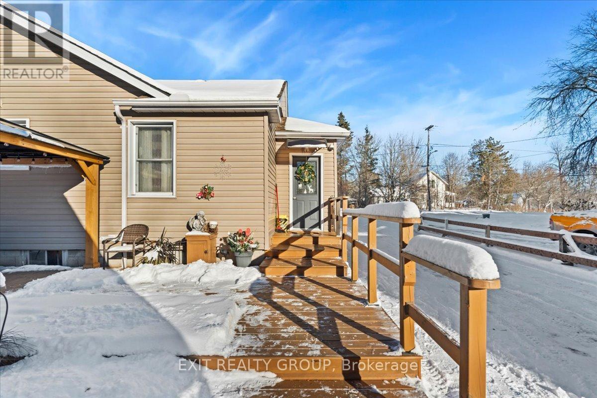 21 North Hastings Avenue, Marmora And Lake (Marmora Ward), ON - Outdoor