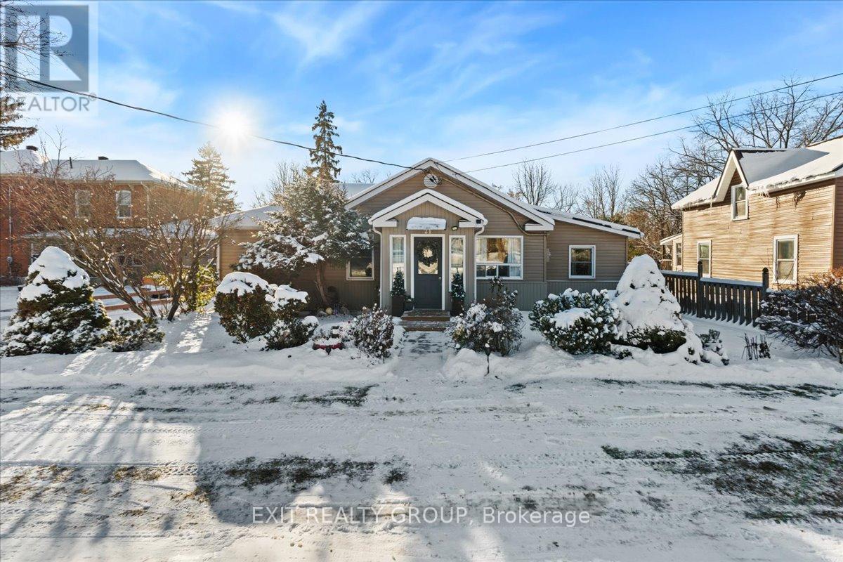 21 North Hastings Avenue, Marmora And Lake (Marmora Ward), ON - Outdoor