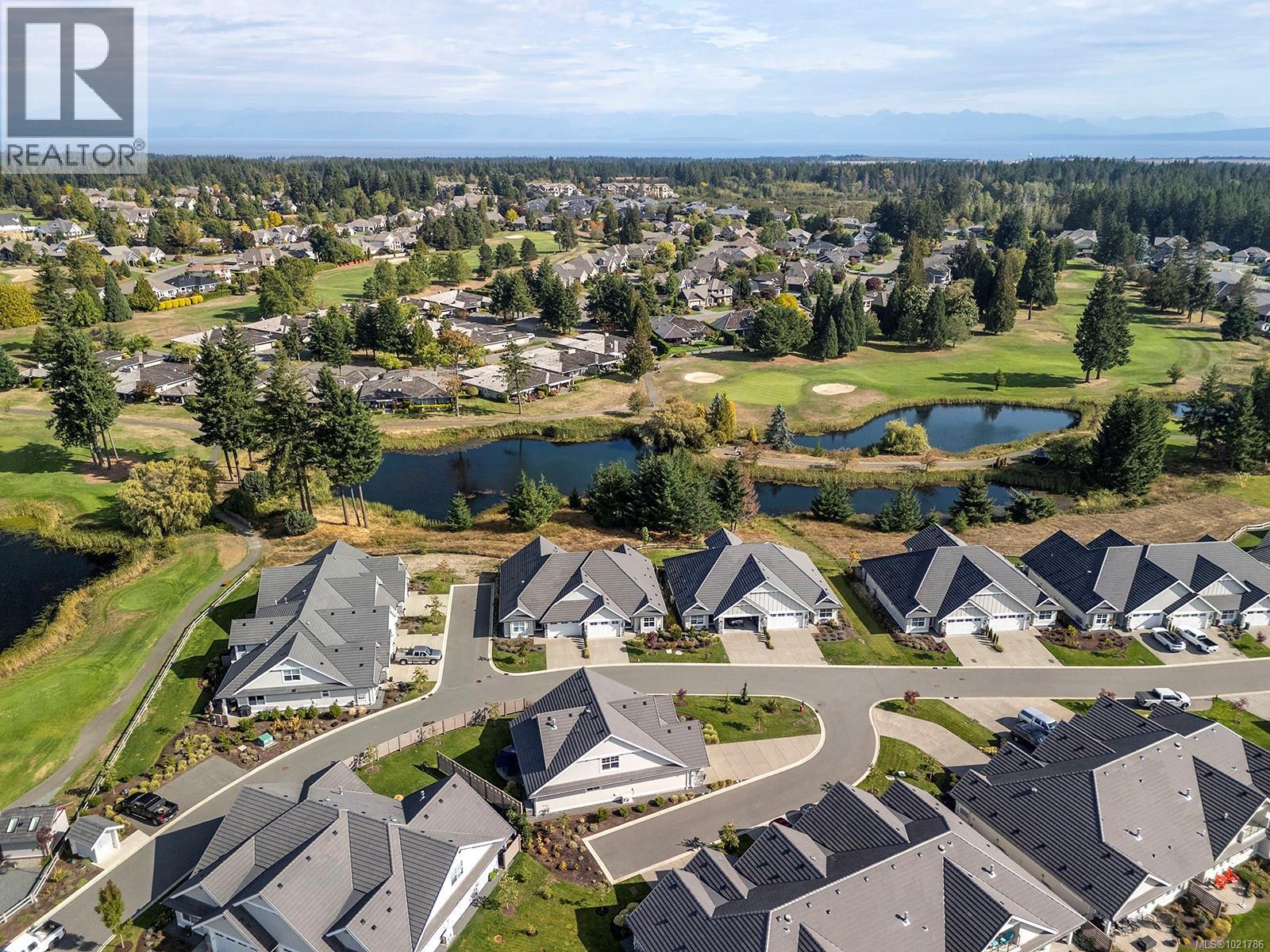 115 1444 Crown Isle Dr, Courtenay, BC - Outdoor With View