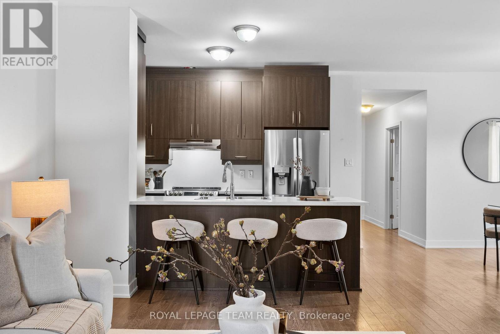 6 - 251 Capri Avenue, Russell, ON - Indoor