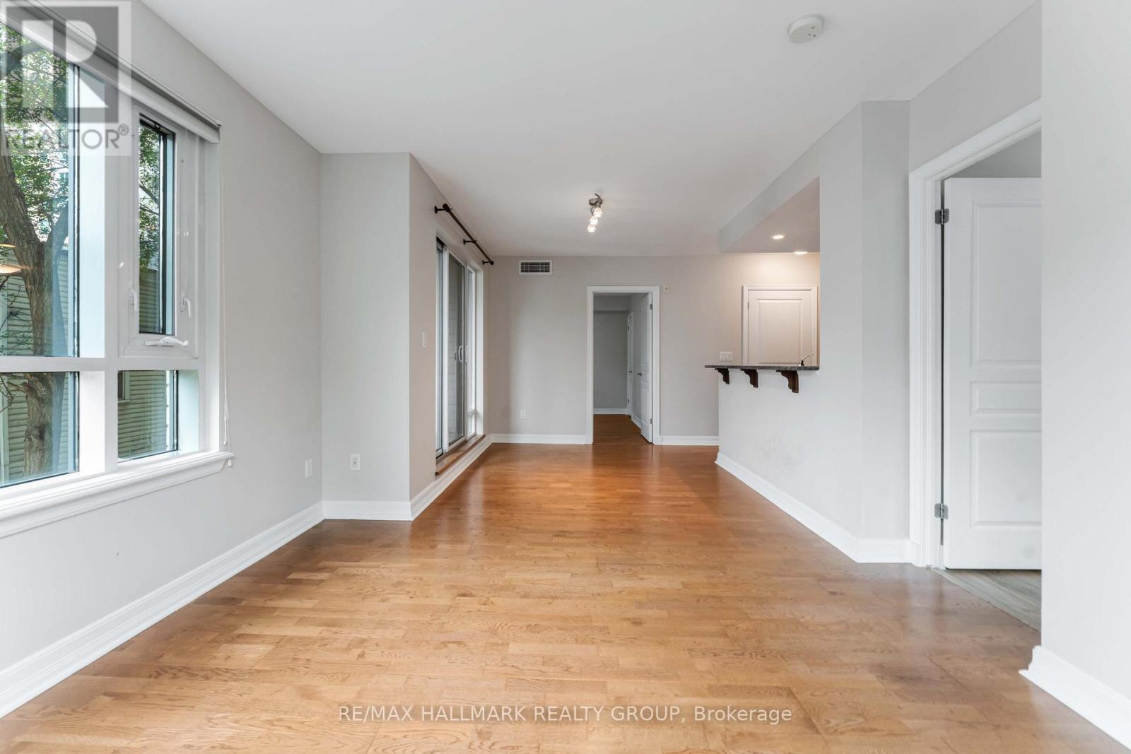 204 - 200 Besserer Street, Ottawa, ON - Indoor Photo Showing Other Room