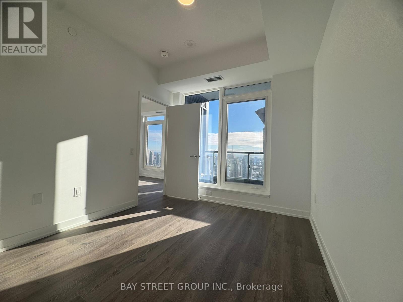 3405 - 395 Square One Drive, Mississauga, ON - Indoor Photo Showing Other Room