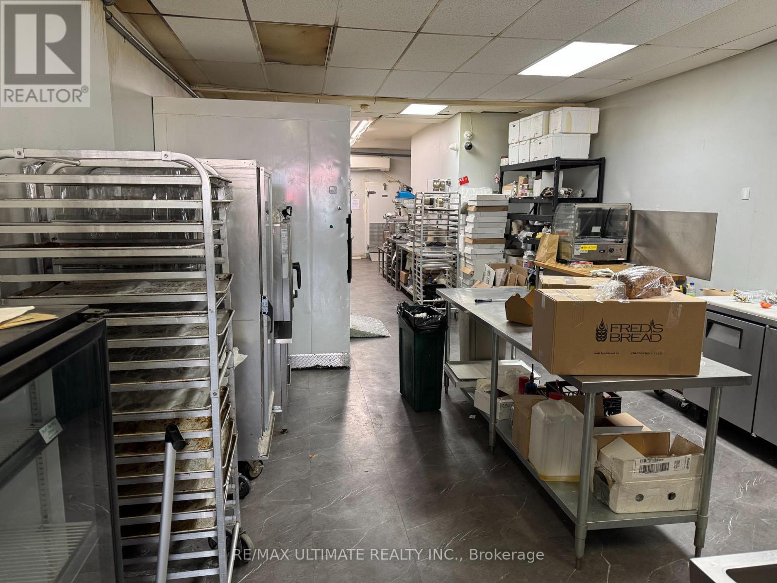 2897 Lake Shore Boulevard W, Toronto, ON