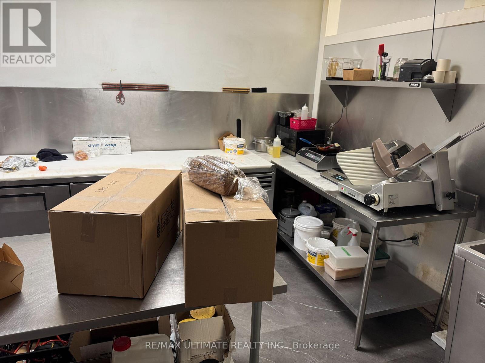 2897 Lake Shore Boulevard W, Toronto, ON