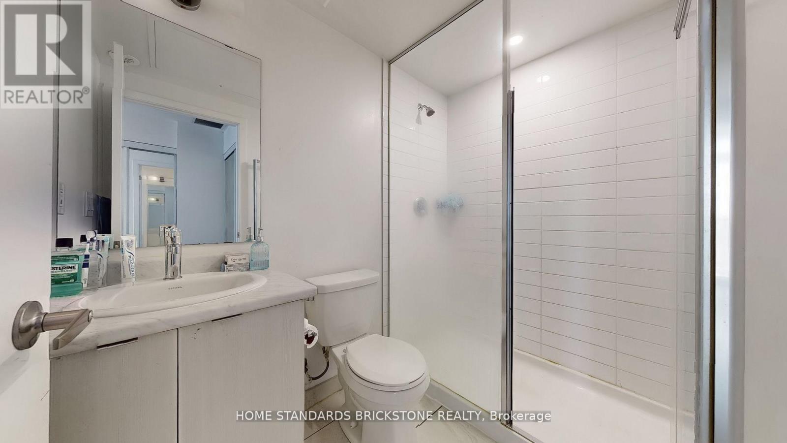 H212 - 90 Canon Jackson Drive, Toronto, ON - Indoor Photo Showing Bathroom