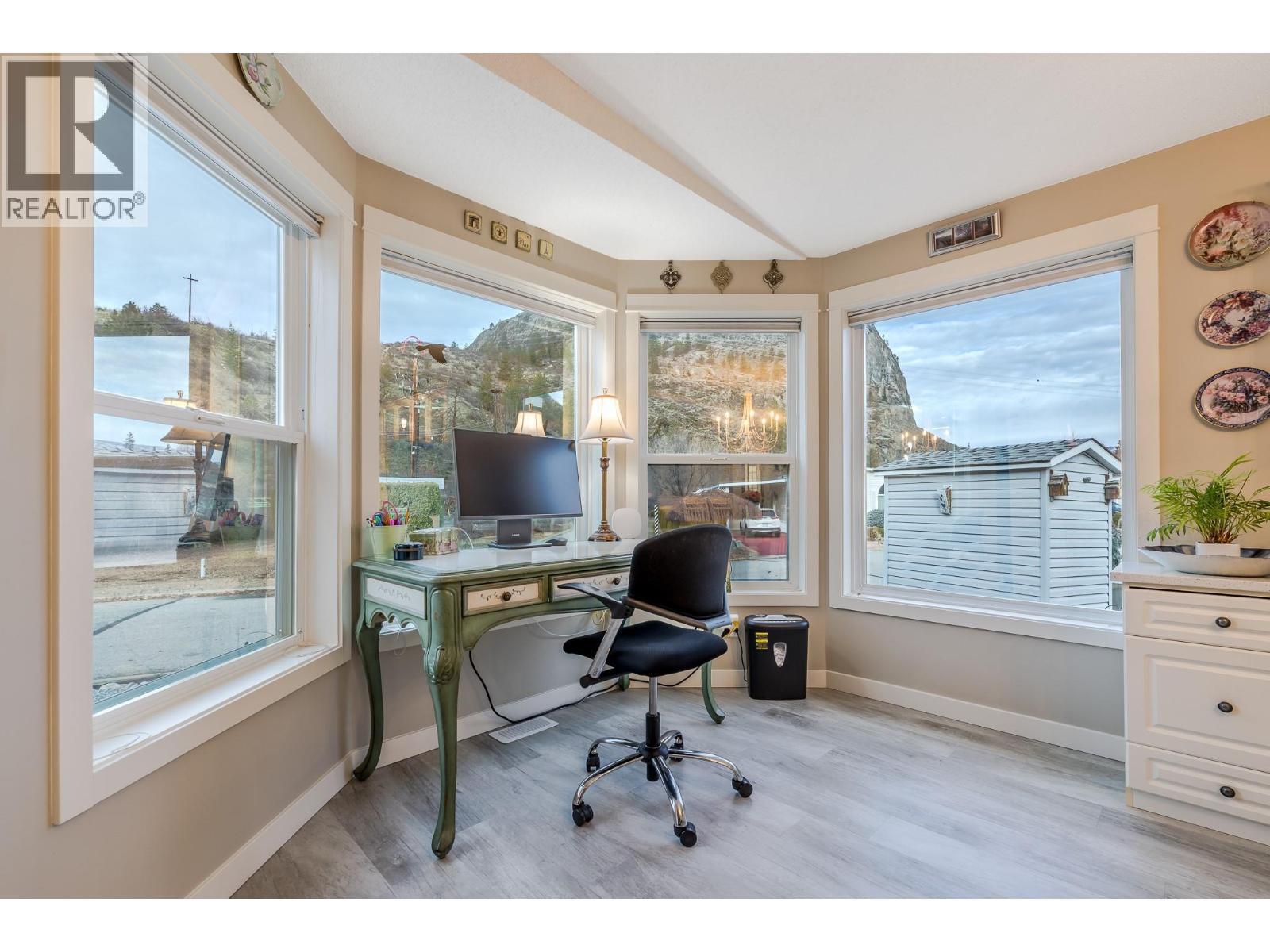 Front Bay window - 8598 Hwy 97 Unit# 50, Oliver, BC