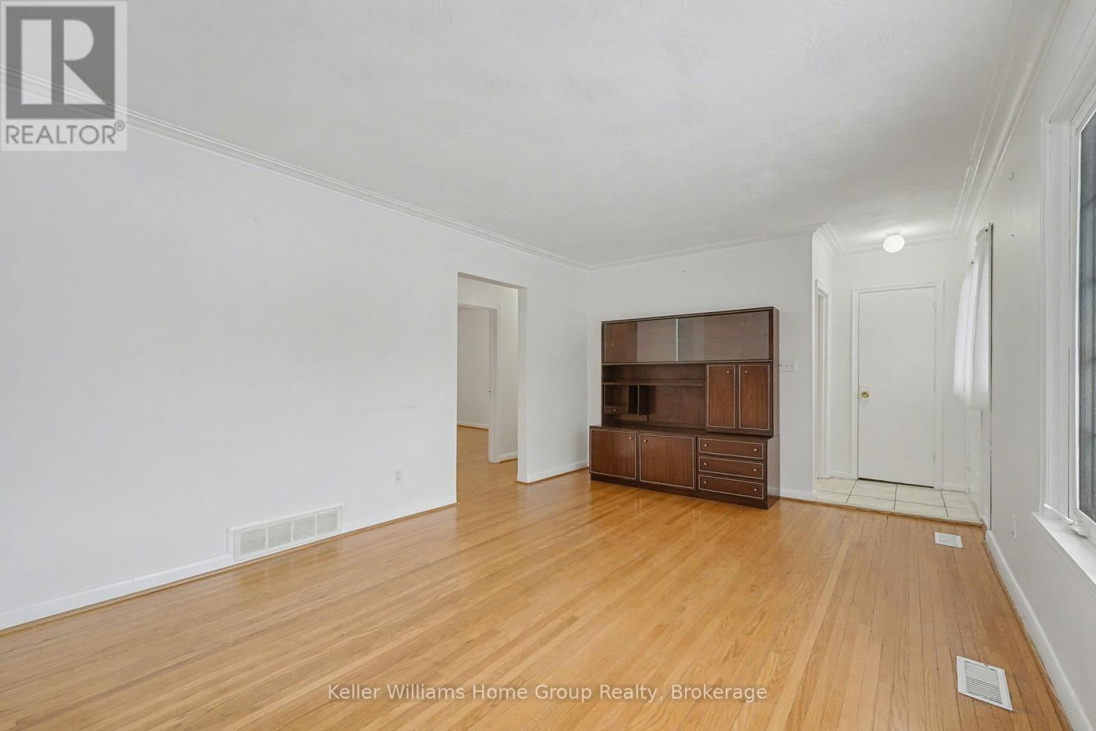 18 Gower Court, Halton Hills (Georgetown), ON - Indoor Photo Showing Other Room