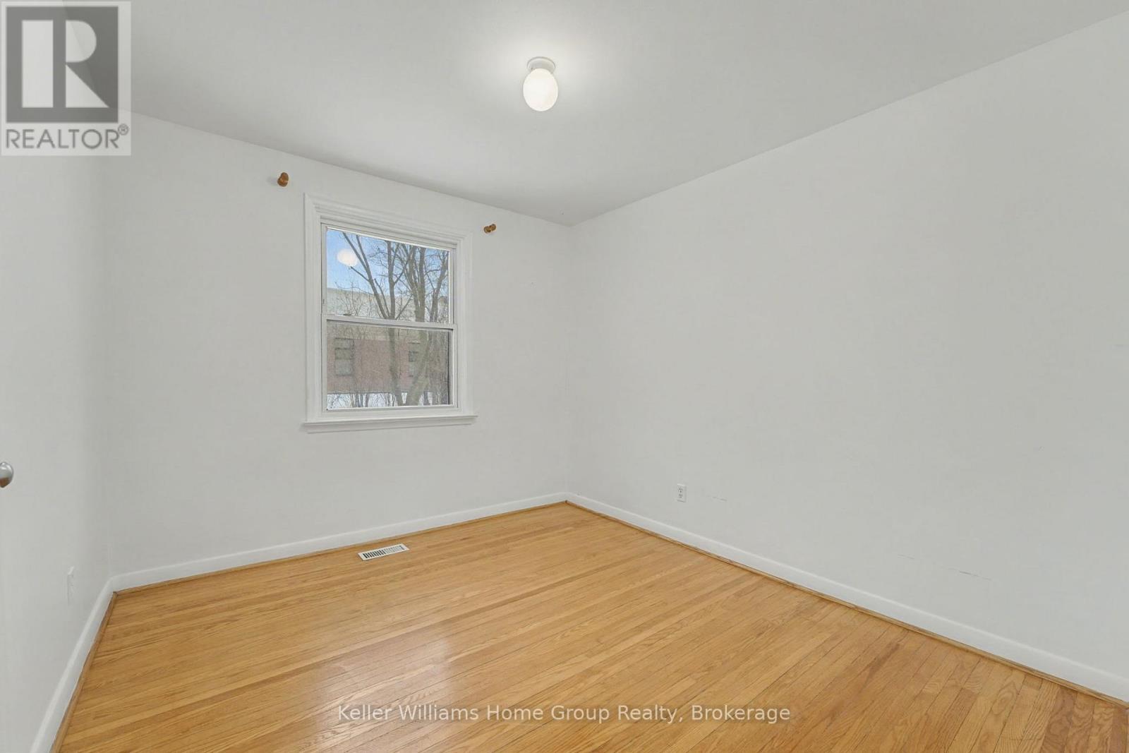 18 Gower Court, Halton Hills (Georgetown), ON - Indoor Photo Showing Other Room