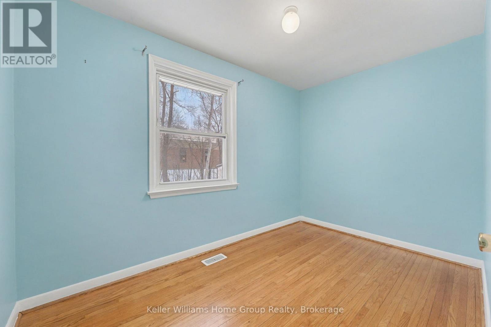 18 Gower Court, Halton Hills (Georgetown), ON - Indoor Photo Showing Other Room