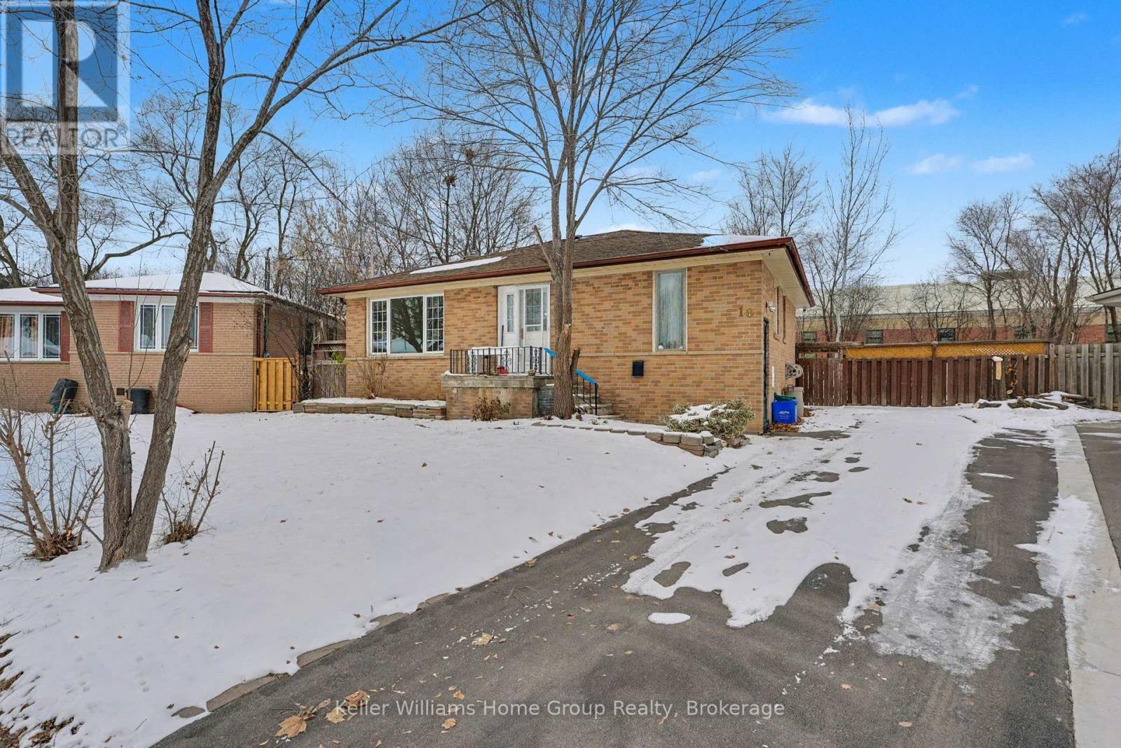 18 Gower Court, Halton Hills (Georgetown), ON - Outdoor