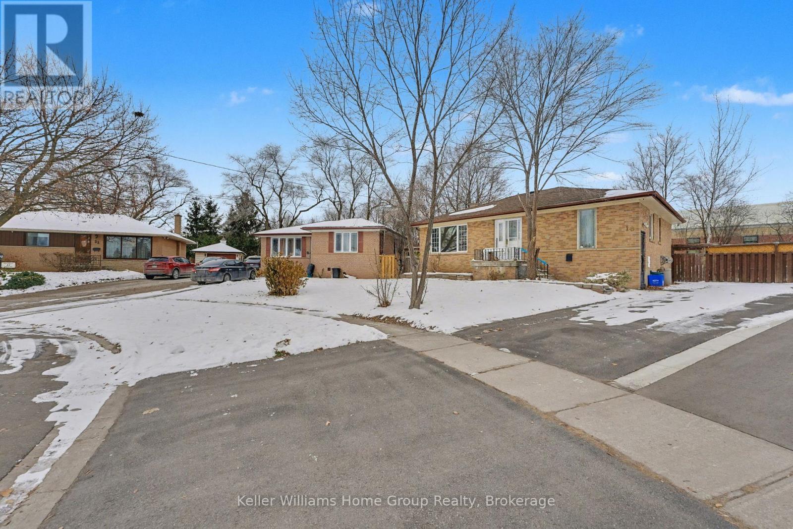 18 Gower Court, Halton Hills (Georgetown), ON - Outdoor