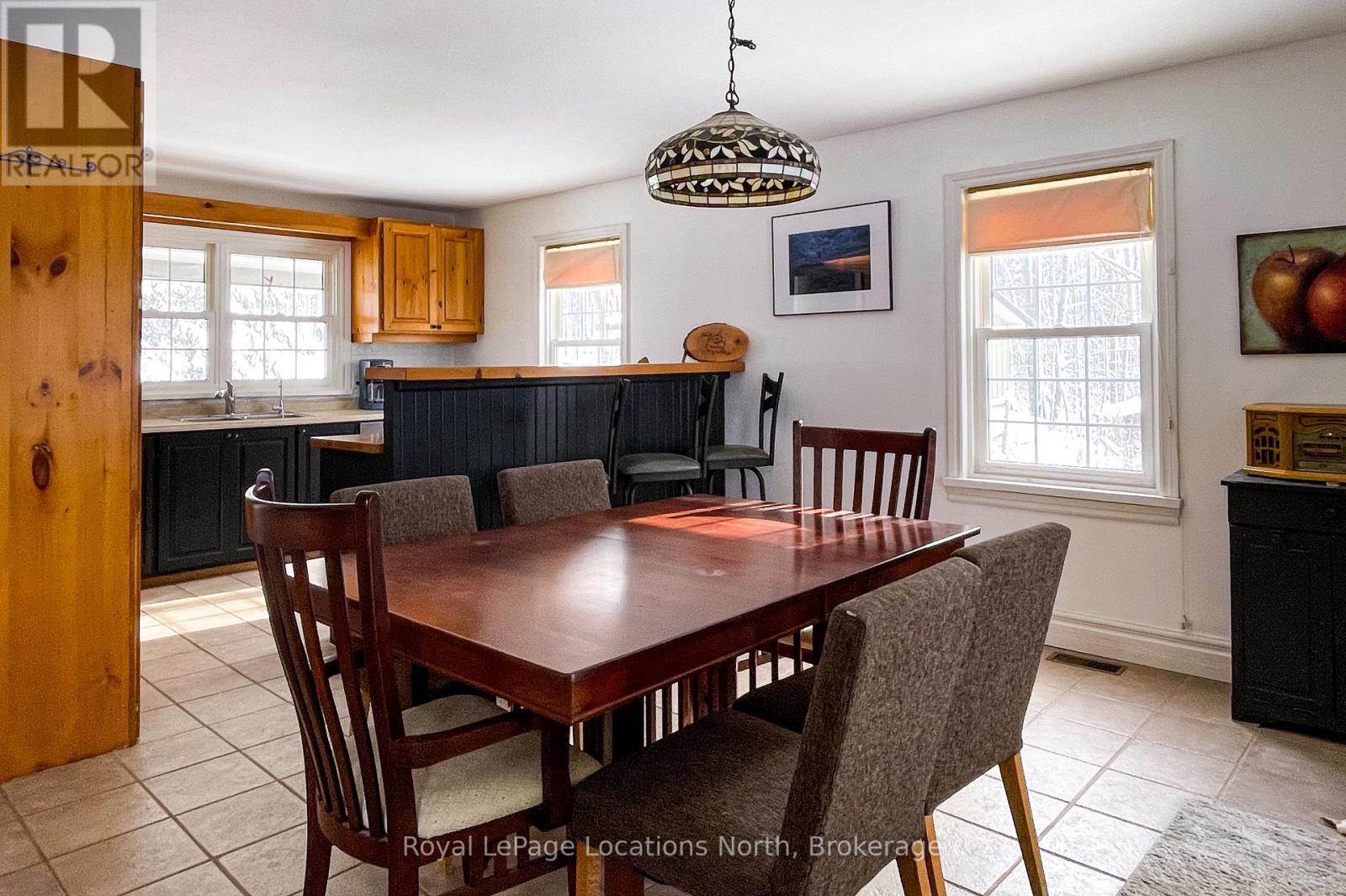 637280 St Vincent-Sydenham Townline, Meaford, ON - Indoor Photo Showing Dining Room