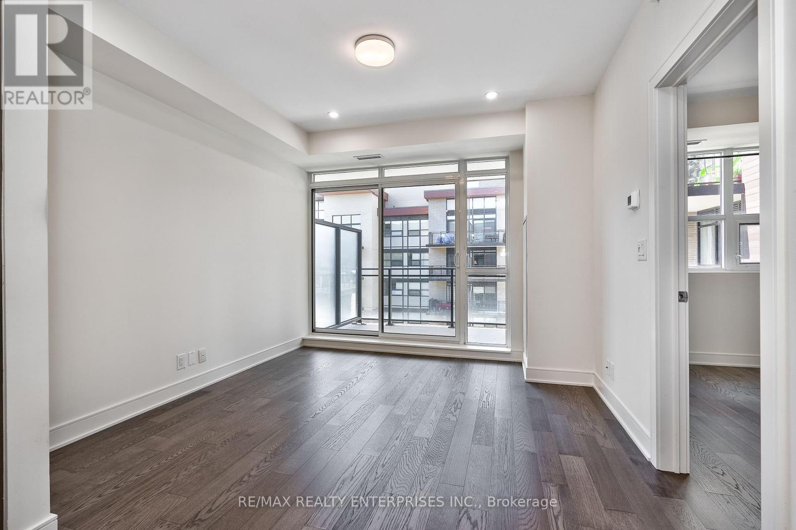 337 - 1575 Lakeshore Road W, Mississauga, ON - Indoor Photo Showing Other Room