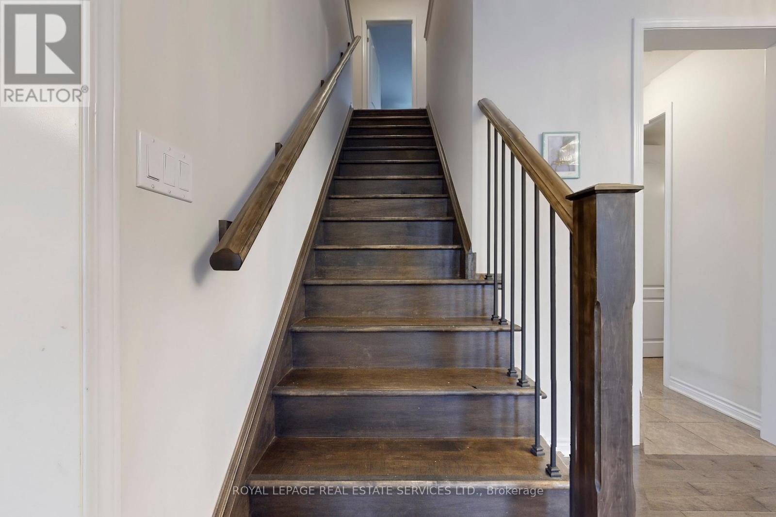 389 Gosford Crescent, Milton, ON - Indoor Photo Showing Other Room