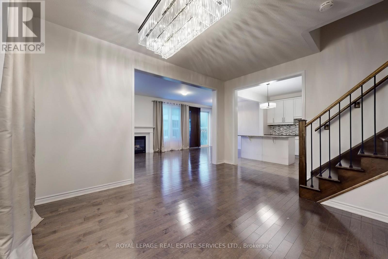 389 Gosford Crescent, Milton, ON - Indoor Photo Showing Other Room