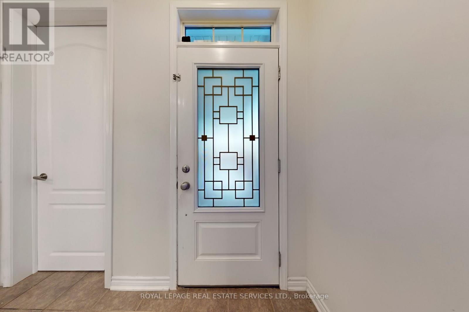 389 Gosford Crescent, Milton, ON - Indoor Photo Showing Other Room