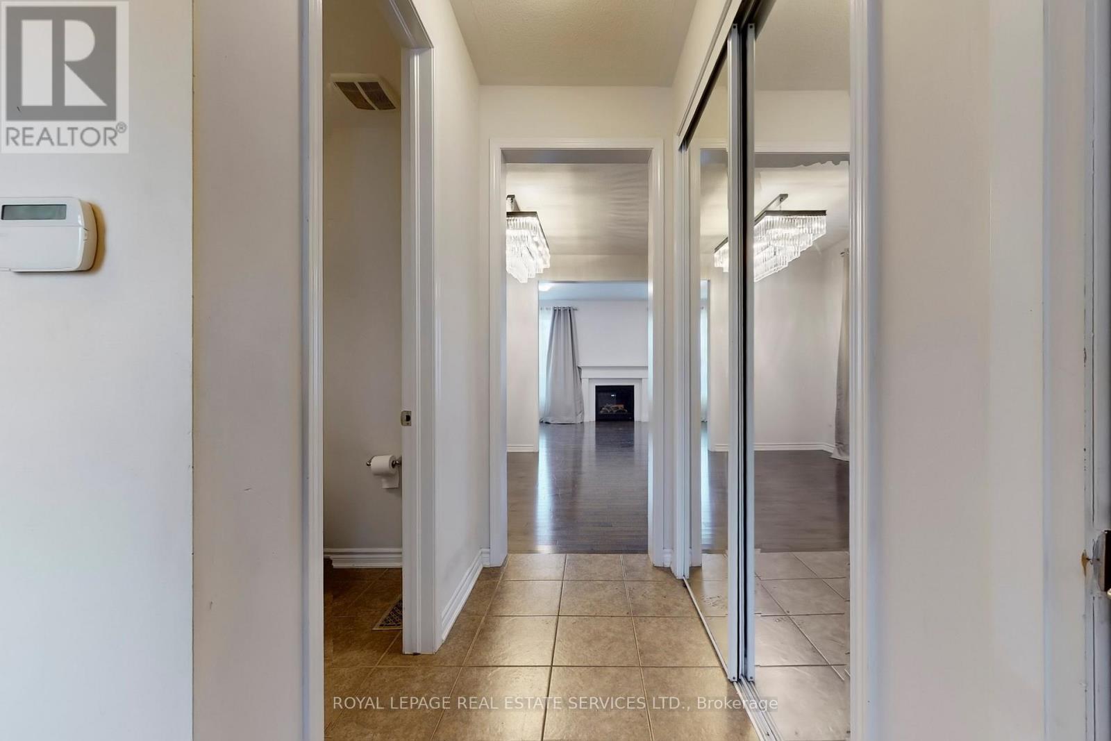 389 Gosford Crescent, Milton, ON - Indoor Photo Showing Other Room