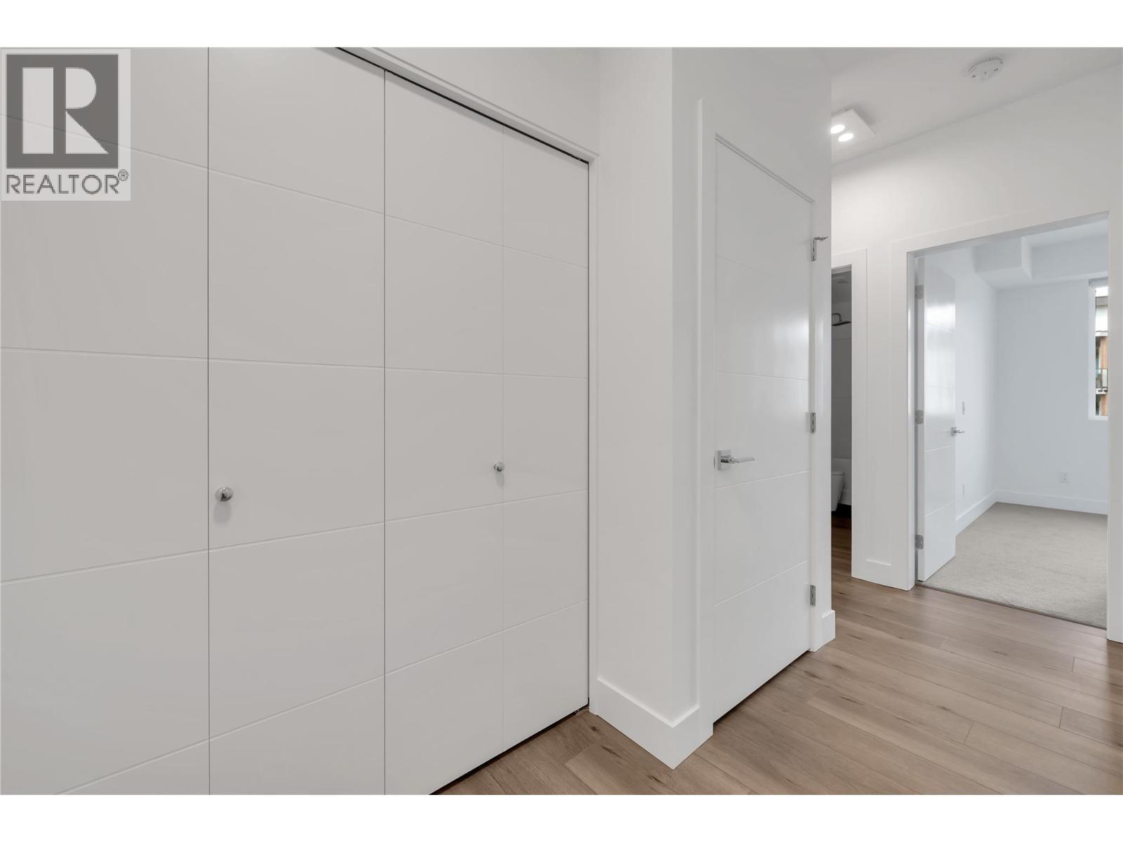 3642 Mission Springs Drive Unit# 502C, Kelowna, BC - Indoor Photo Showing Other Room