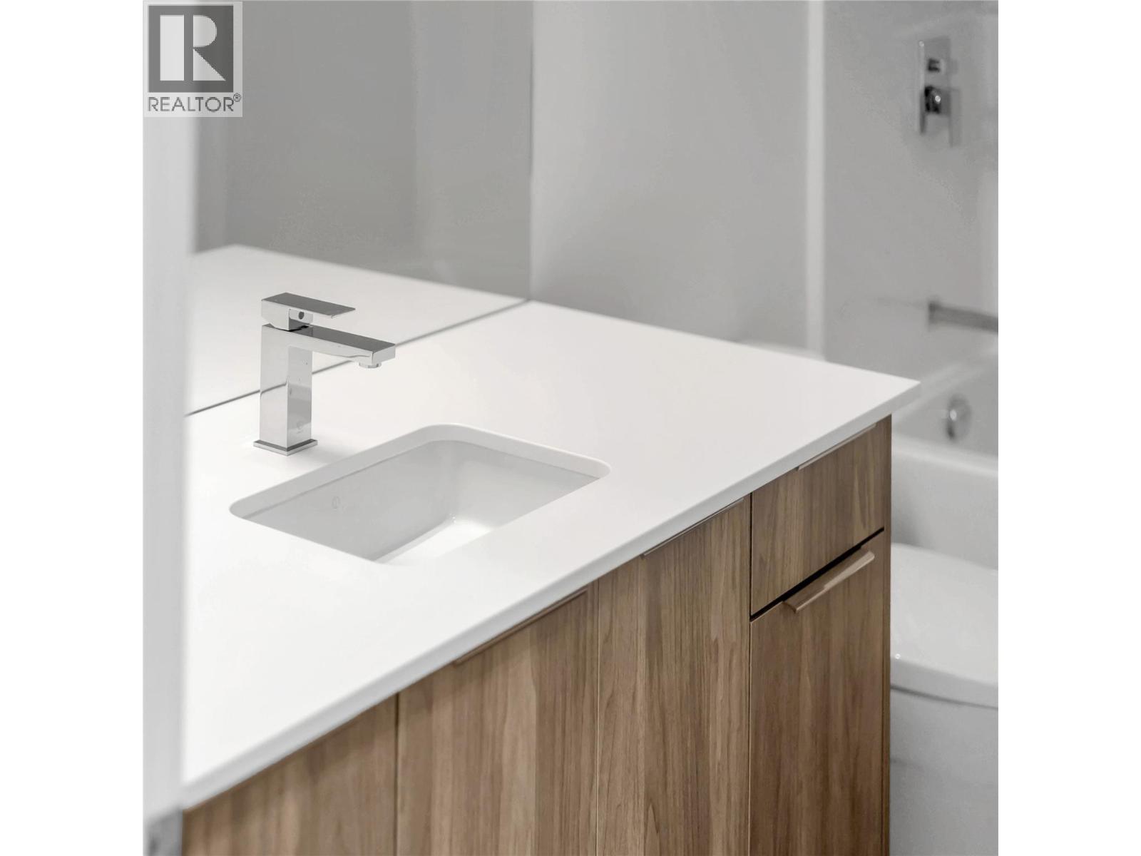 3642 Mission Springs Drive Unit# 502C, Kelowna, BC - Indoor Photo Showing Other Room