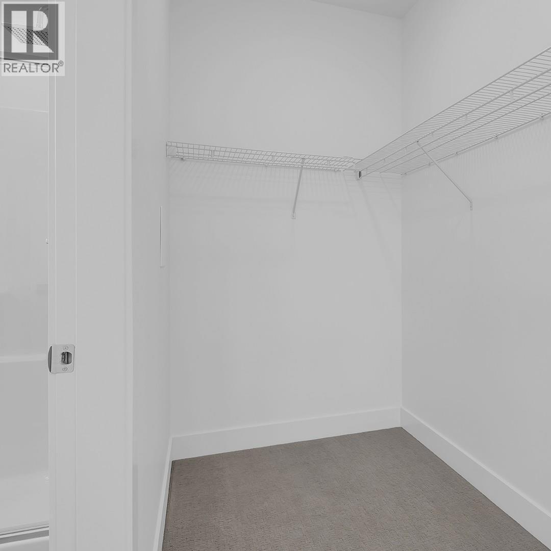 3642 Mission Springs Drive Unit# 502C, Kelowna, BC - Indoor With Storage