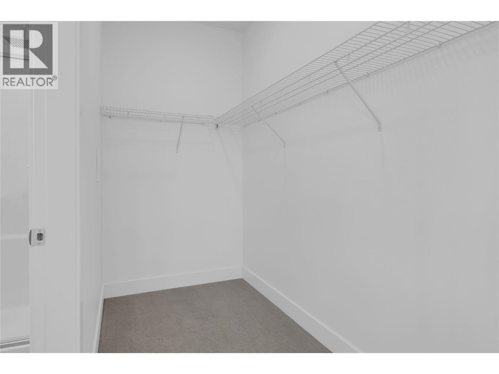 3642 Mission Springs Drive Unit# 502C, Kelowna, BC - Indoor Photo Showing Other Room