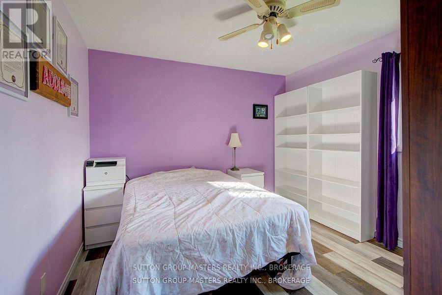 4071 Colebrook Road, South Frontenac (Frontenac South), ON - Indoor Photo Showing Bedroom