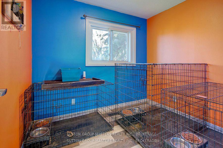 4071 Colebrook Road, South Frontenac (Frontenac South), ON - Indoor