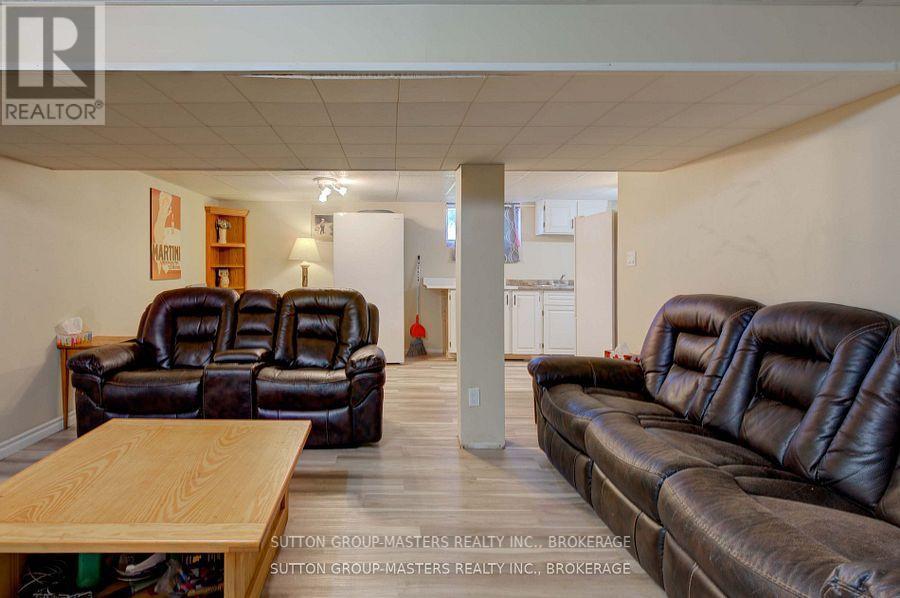 4071 Colebrook Road, South Frontenac (Frontenac South), ON - Indoor