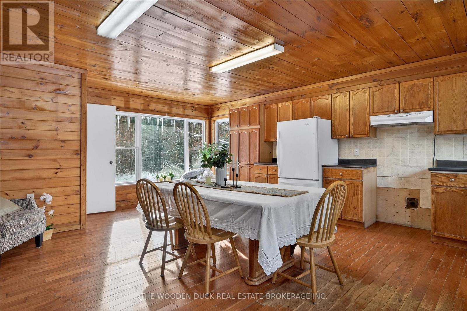 6600 Hwy 7 Highway, Havelock-Belmont-Methuen (Belmont-Methuen), ON - Indoor Photo Showing Dining Room