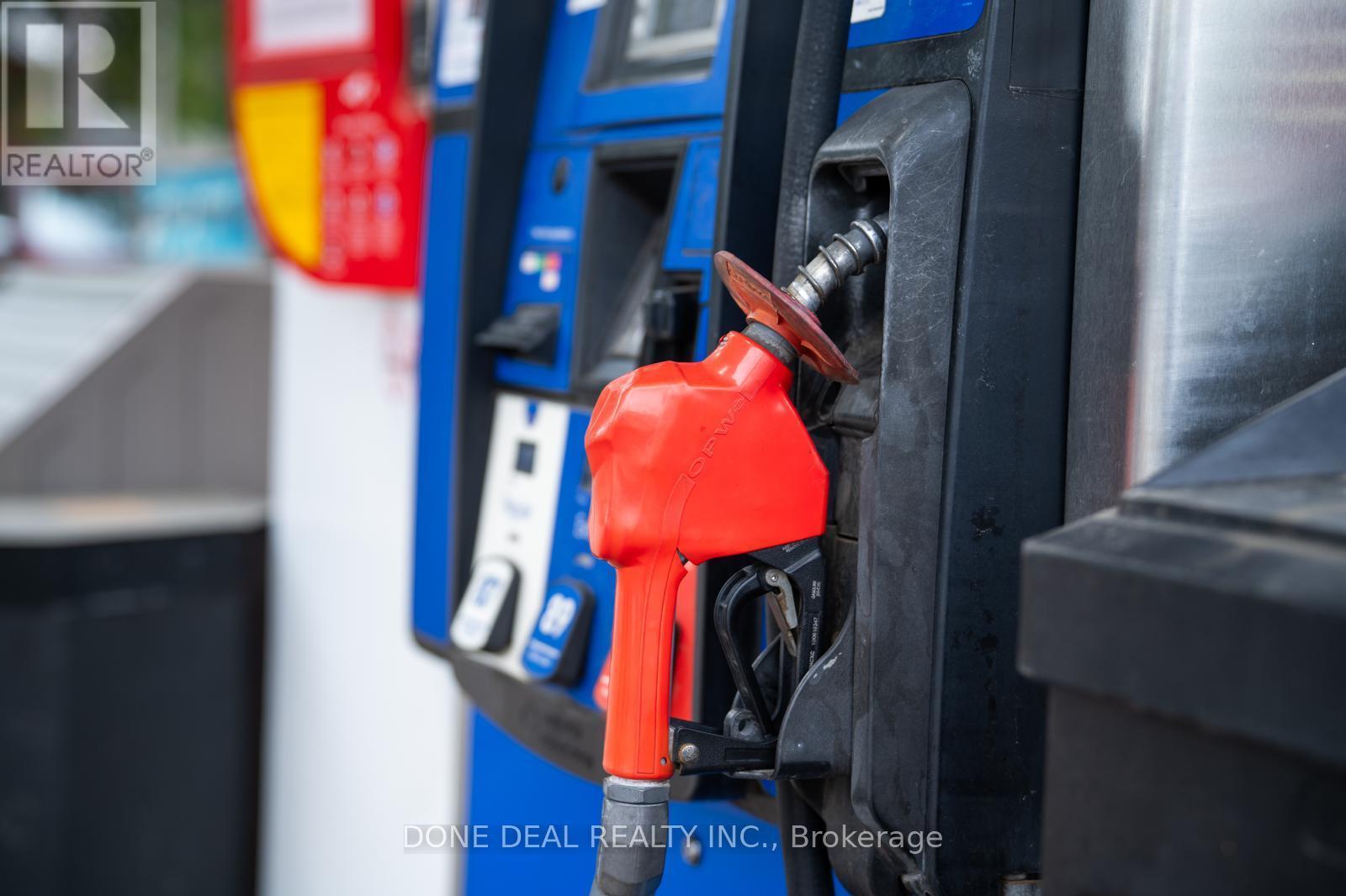 640 Pembroke Street W, Pembroke, ON