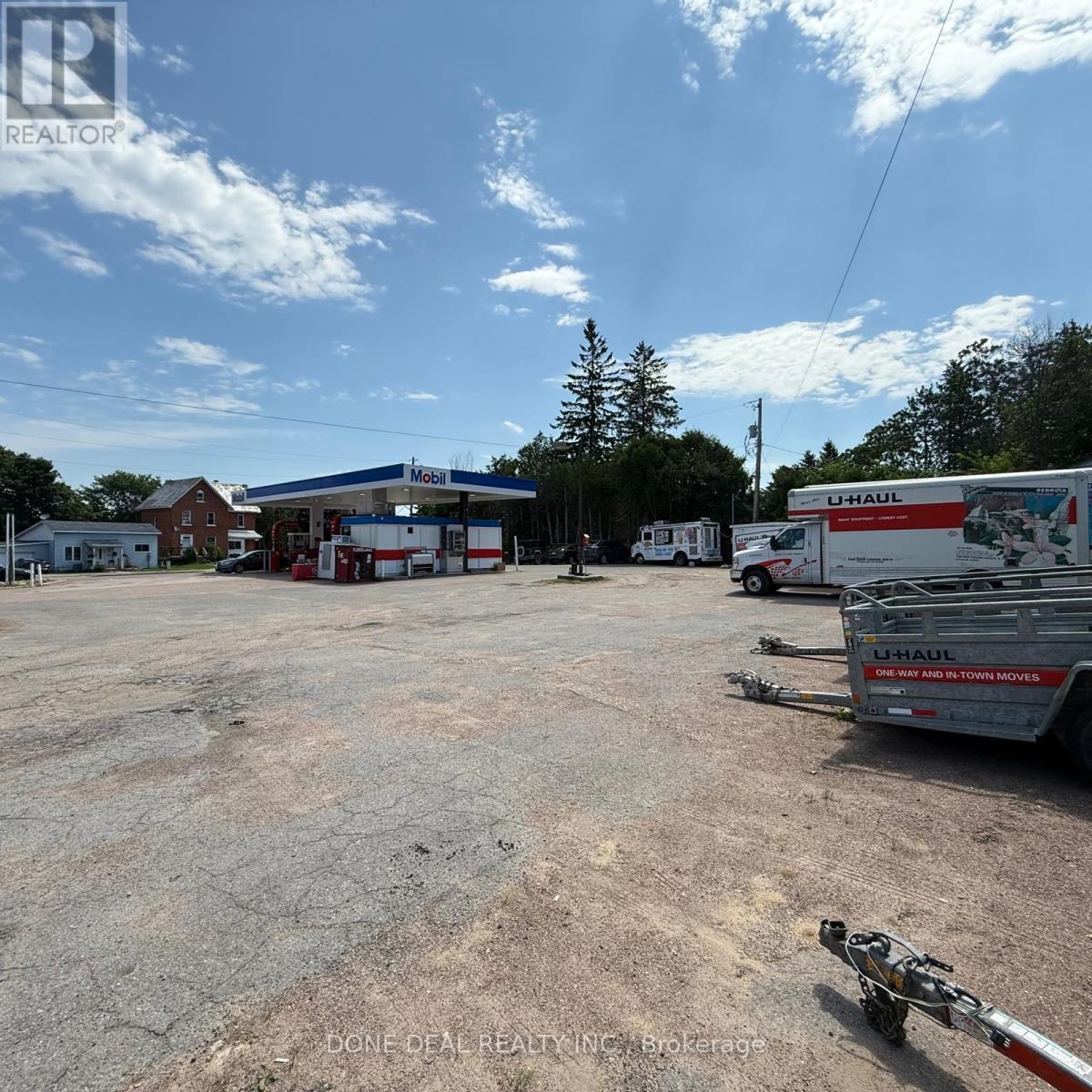 640 Pembroke Street W, Pembroke, ON