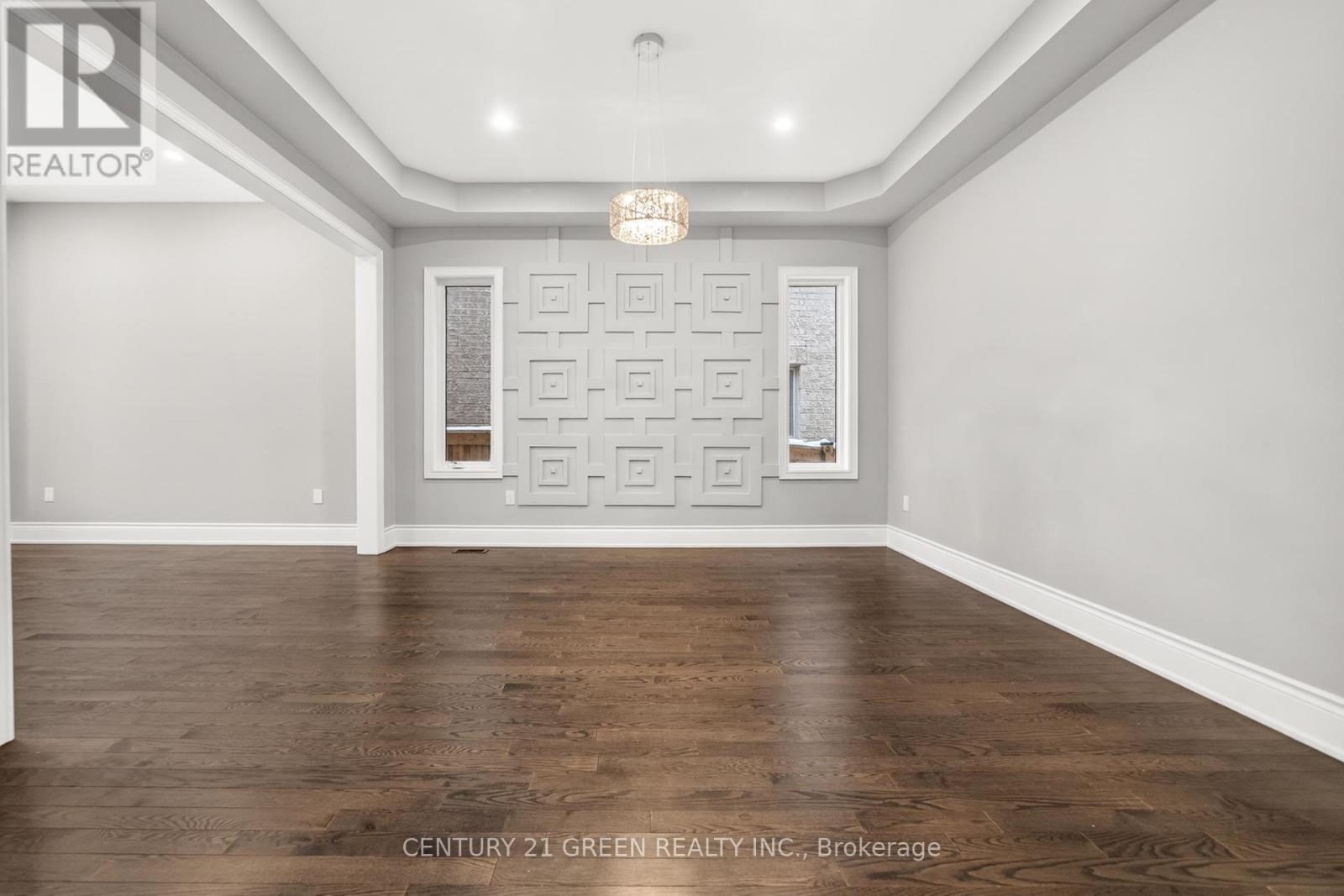 219 Humphrey Street, Hamilton, ON - Indoor Photo Showing Other Room