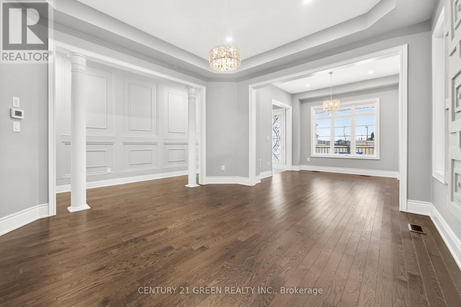 219 Humphrey Street, Hamilton, ON - Indoor Photo Showing Other Room