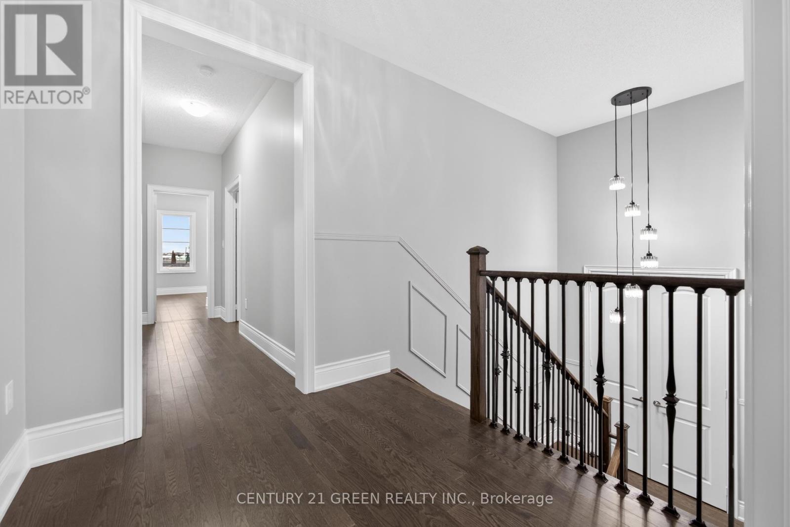 219 Humphrey Street, Hamilton, ON - Indoor Photo Showing Other Room