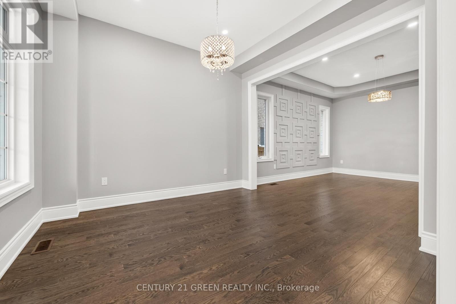 219 Humphrey Street, Hamilton, ON - Indoor Photo Showing Other Room