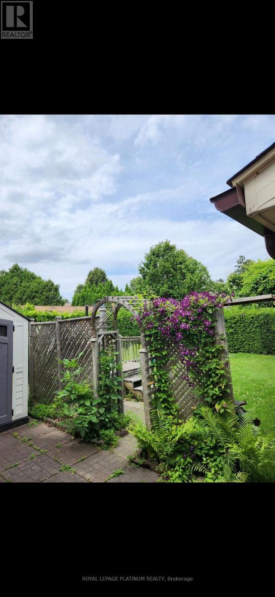 77 Culver Crescent, London East, ON - Outdoor