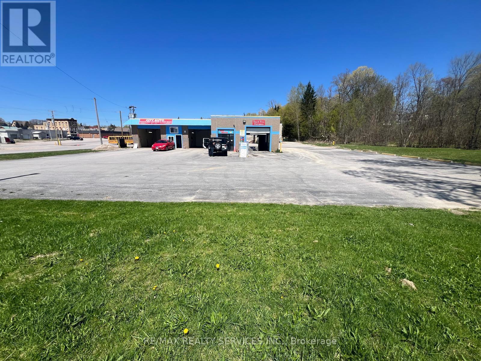 99 David Street, North Huron, ON