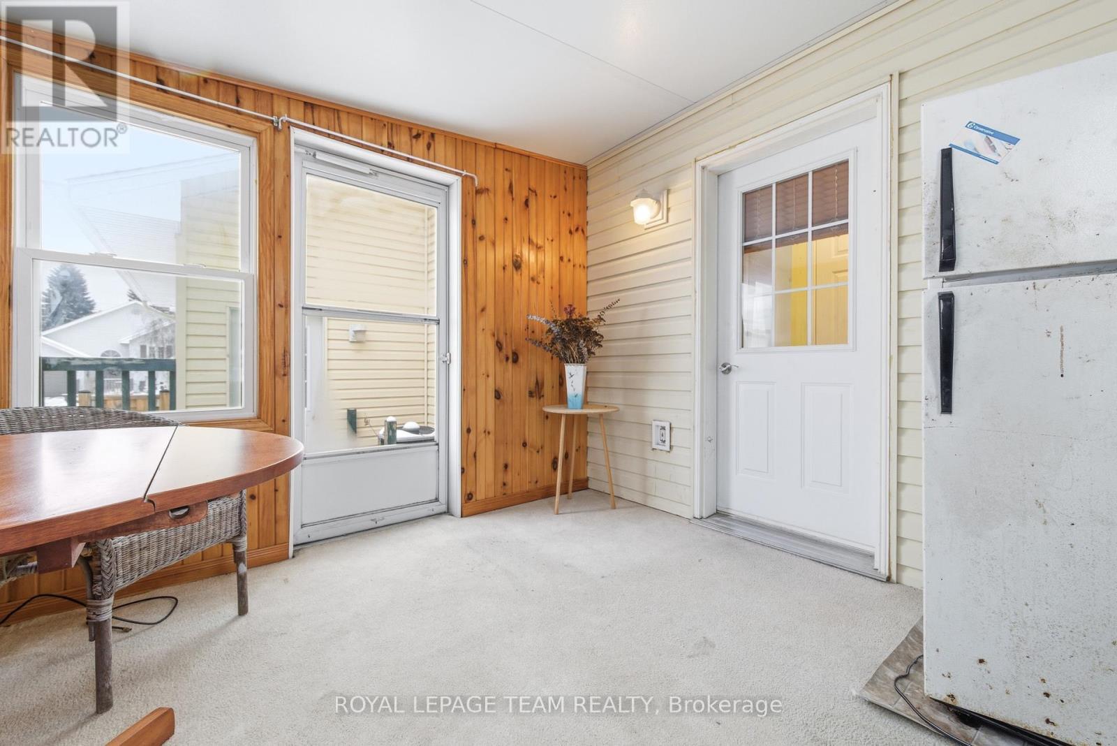 451 Mayhew Street, Renfrew, ON - Indoor Photo Showing Other Room