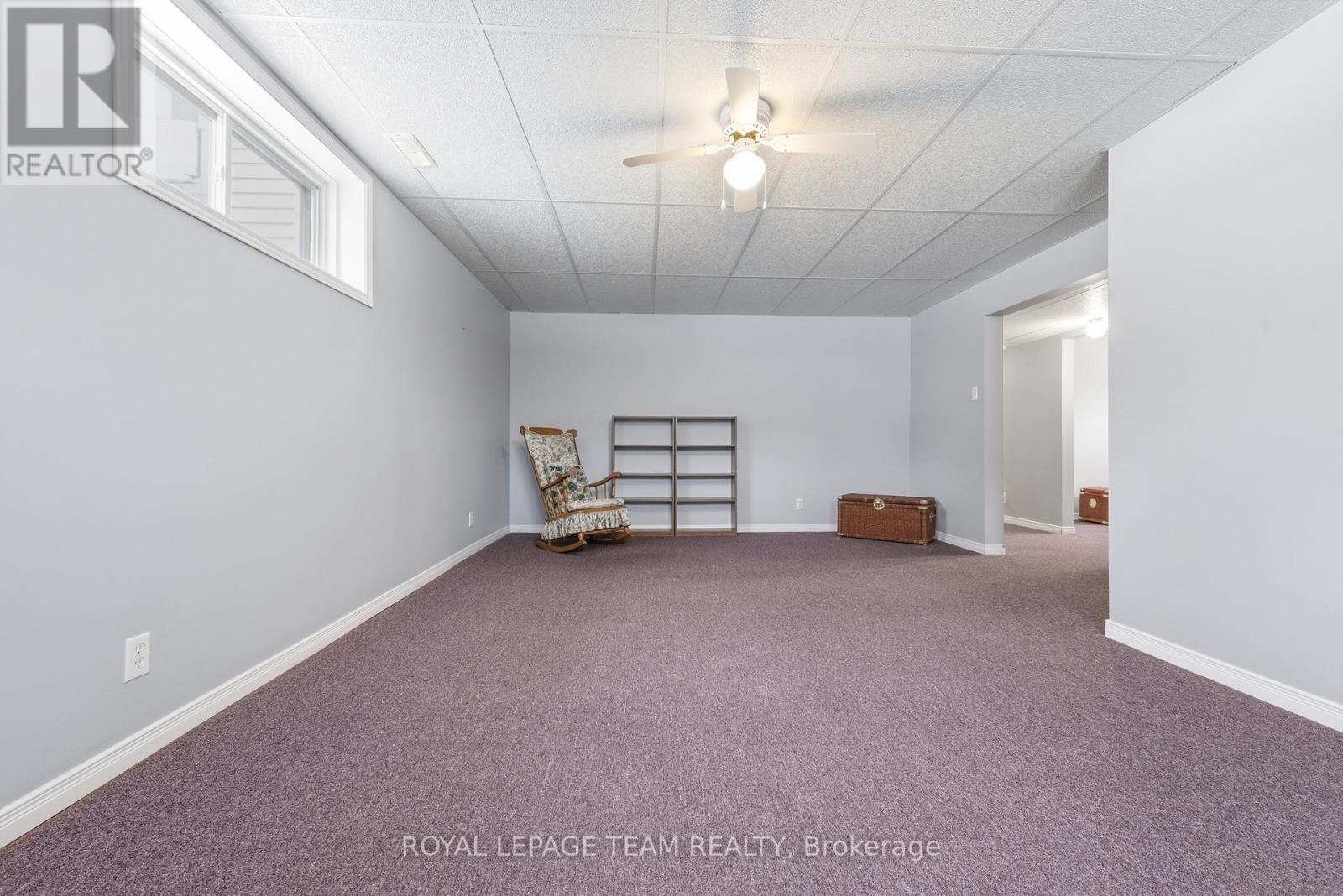 451 Mayhew Street, Renfrew, ON - Indoor Photo Showing Other Room
